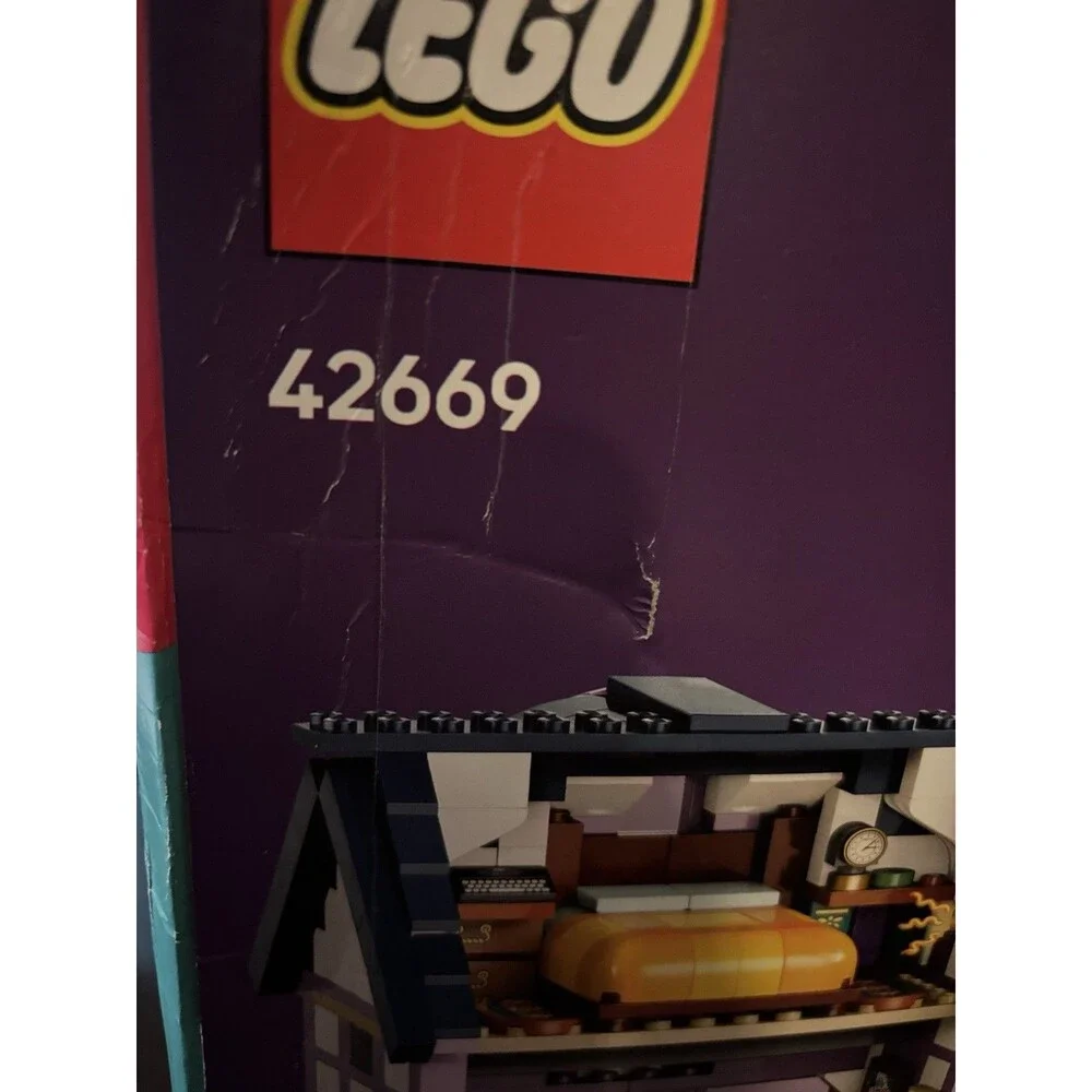LEGO FRIENDS Beekeepers House & Flower Garden #42669 1161 Pcs Diversity- Anxiety